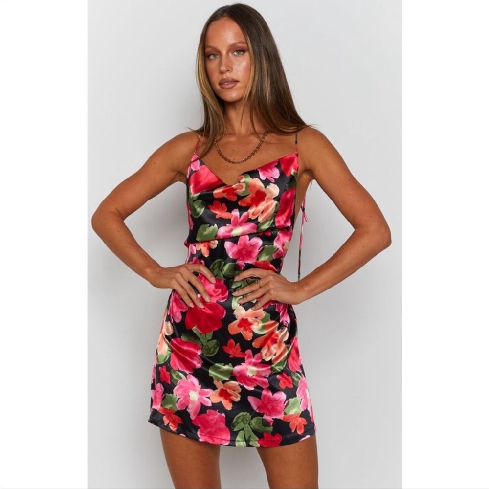 Beginning Boutique Flower Print Mini Dress